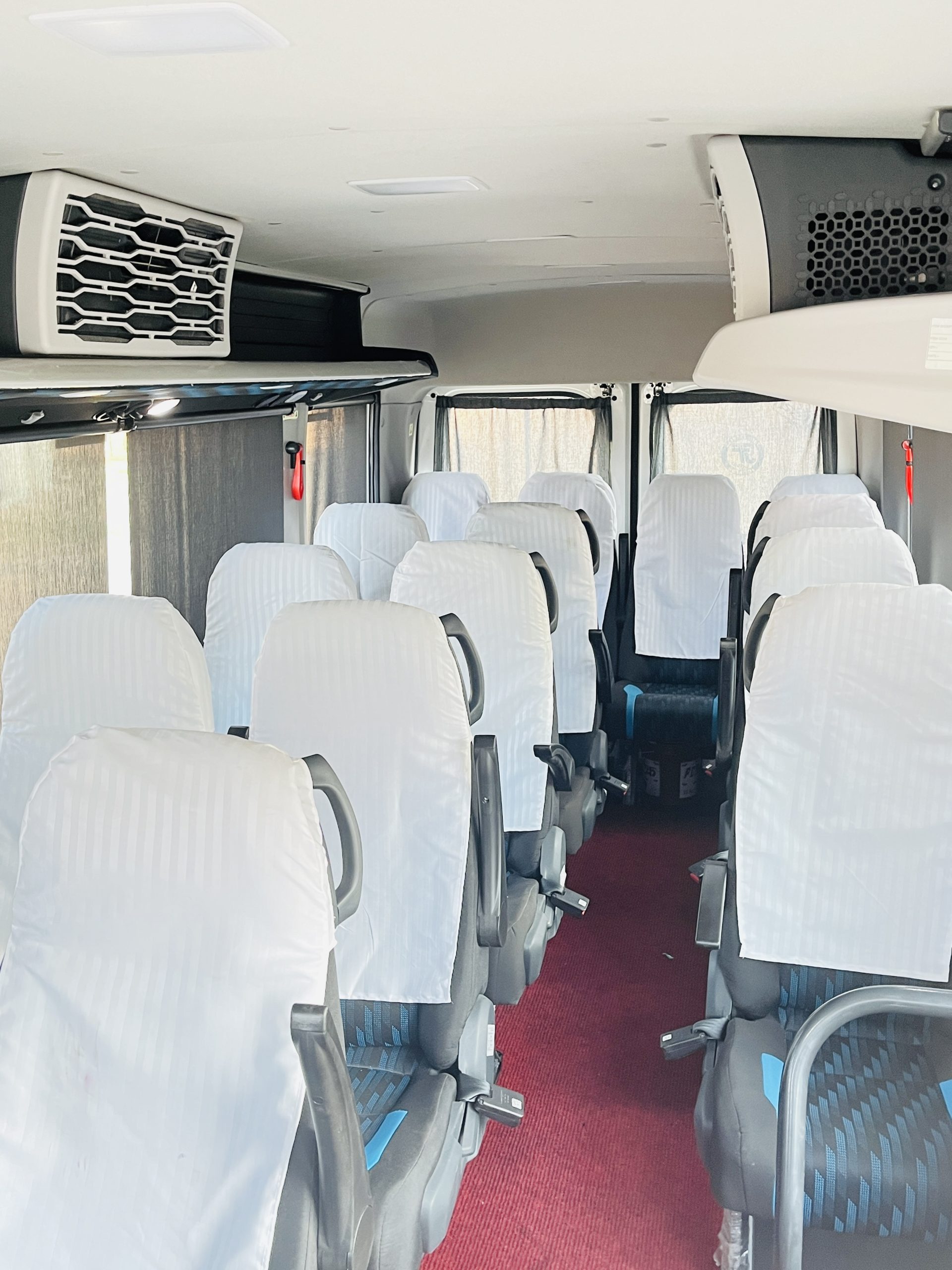 17 Seater Urbania